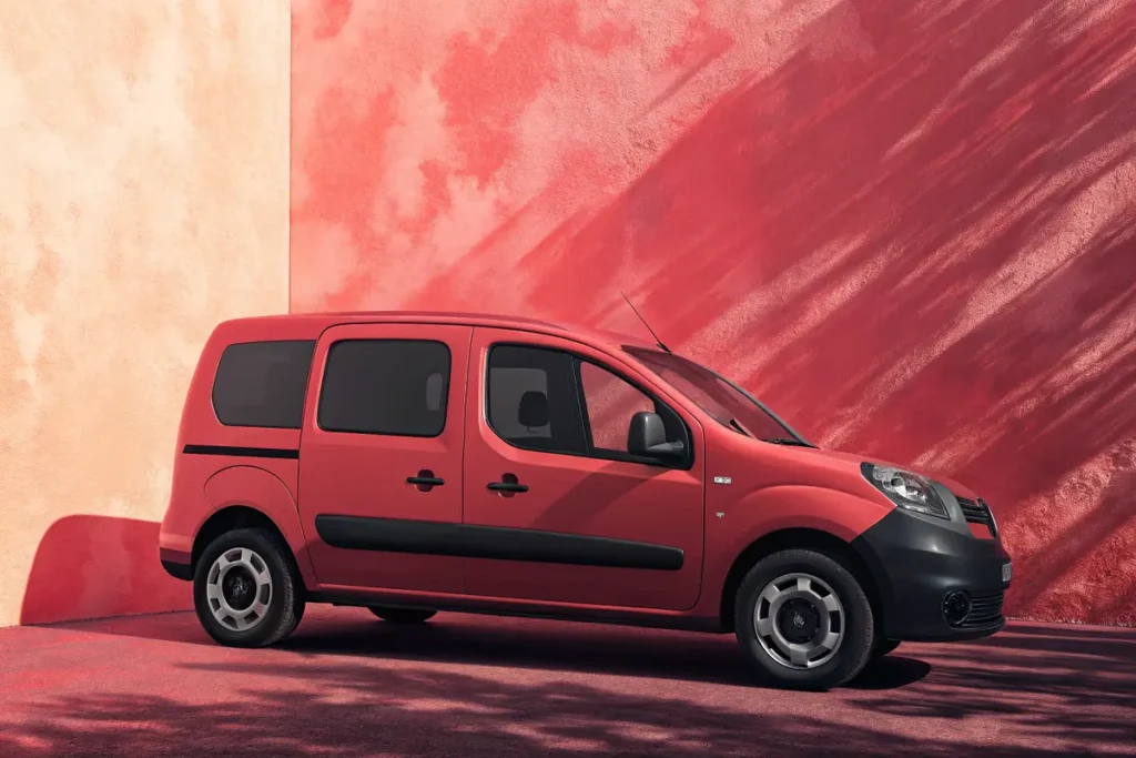 Combien de kilomètres peut-on parcourir avec un plein sur un Renault Kangoo II ?